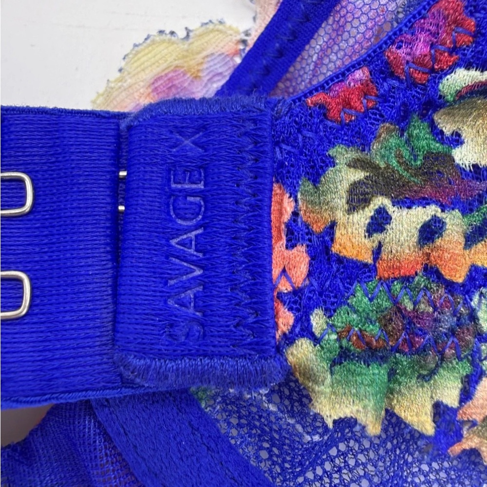 Savage X Fenty Sunchaser Lace Unlined Plunge Bra 32C - Picture 8 of 8